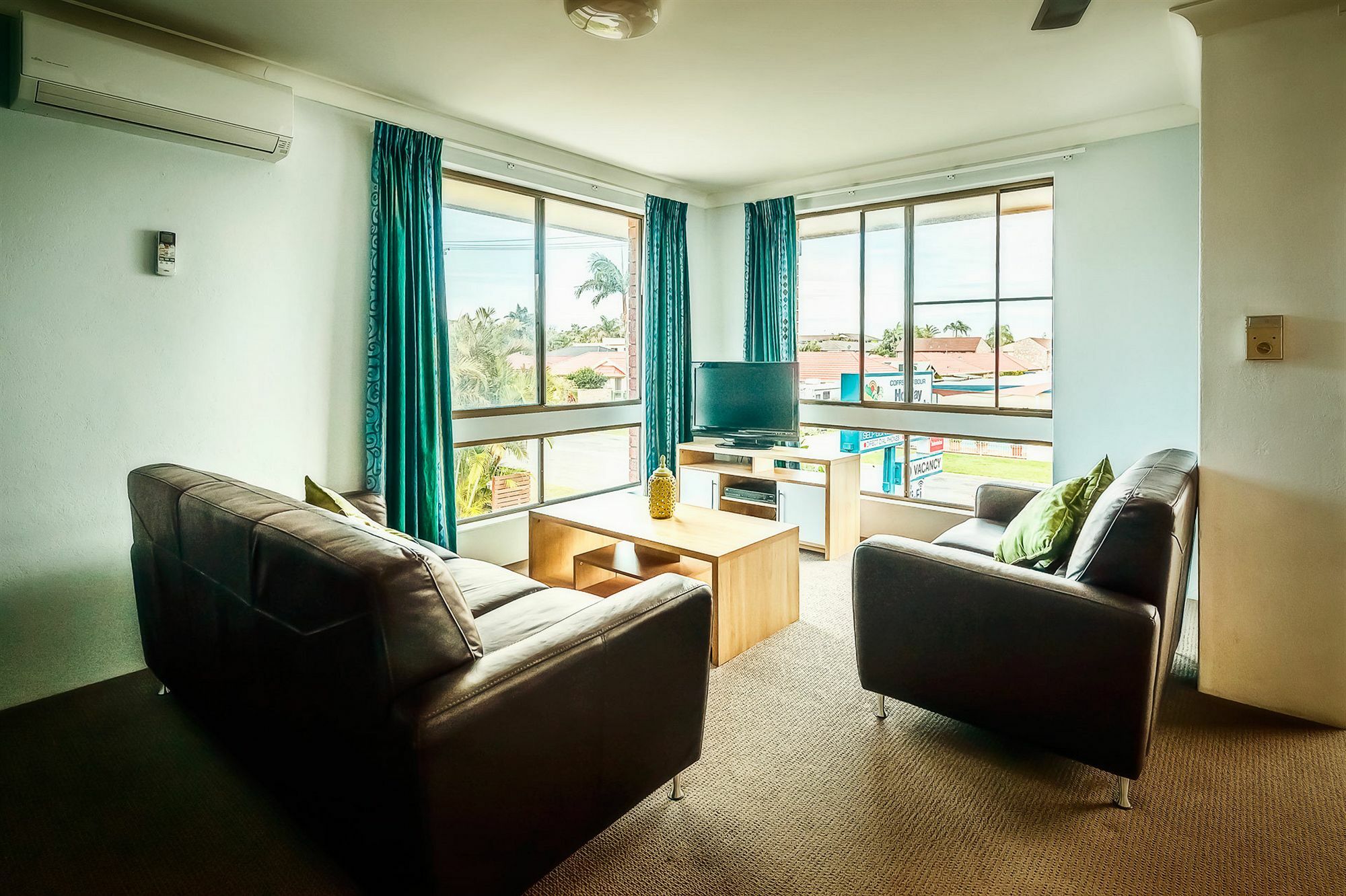 Coffs Harbour Holiday Apartments Экстерьер фото